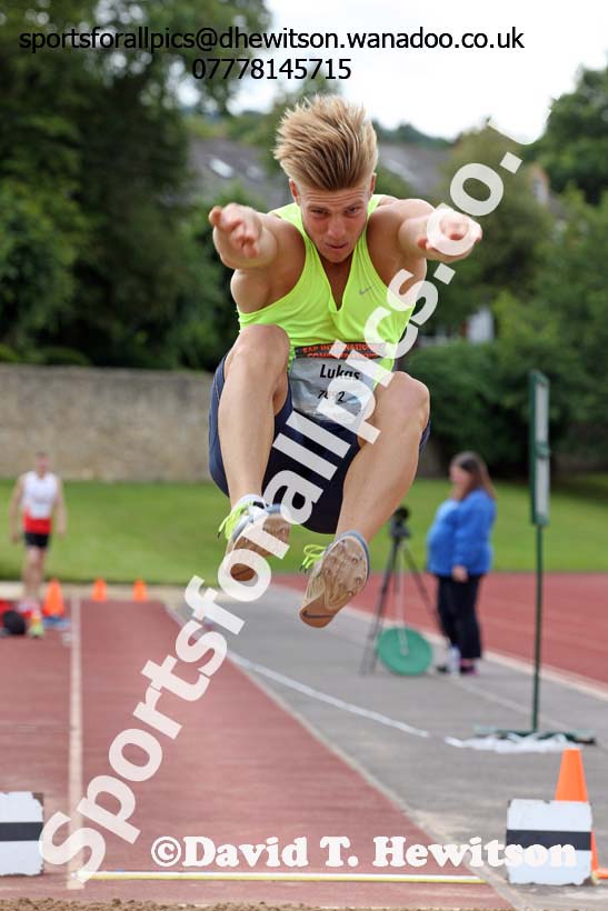 Senior mens long jump, EAP International Combined Events, Hexham Northumberland. Photo: David T. Hewitson/Sports for All Pics